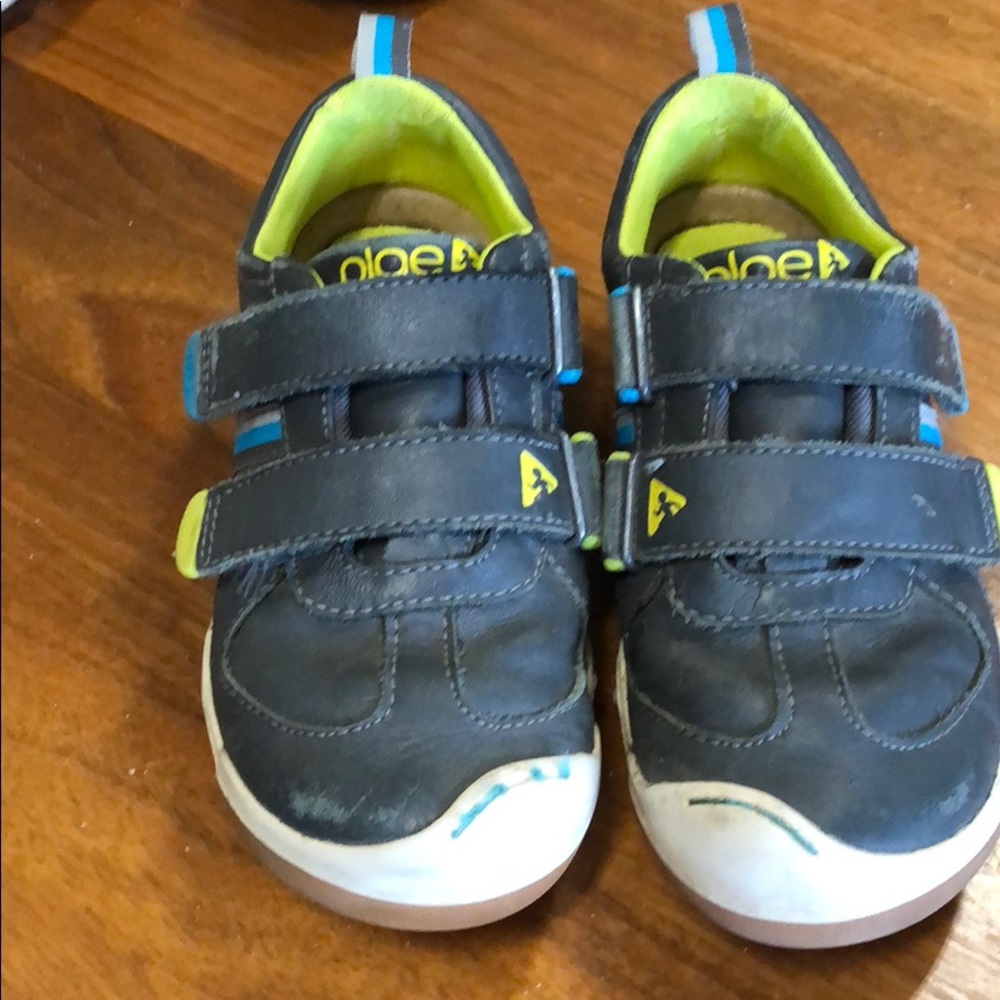 Plae shoes gray, blue and lime Sz12
